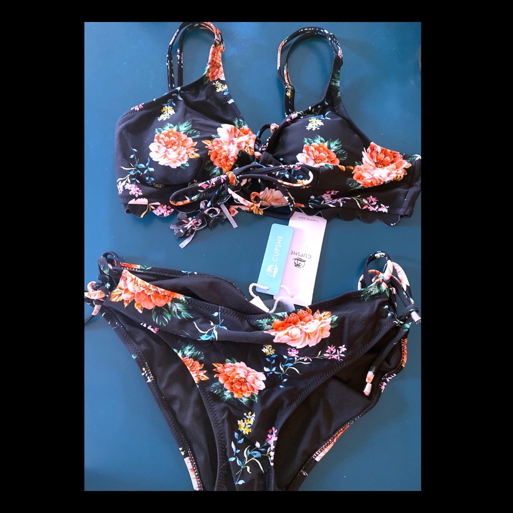 Black Floral CUPSHE L bikini